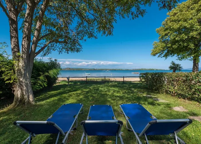 Seaside Villa *